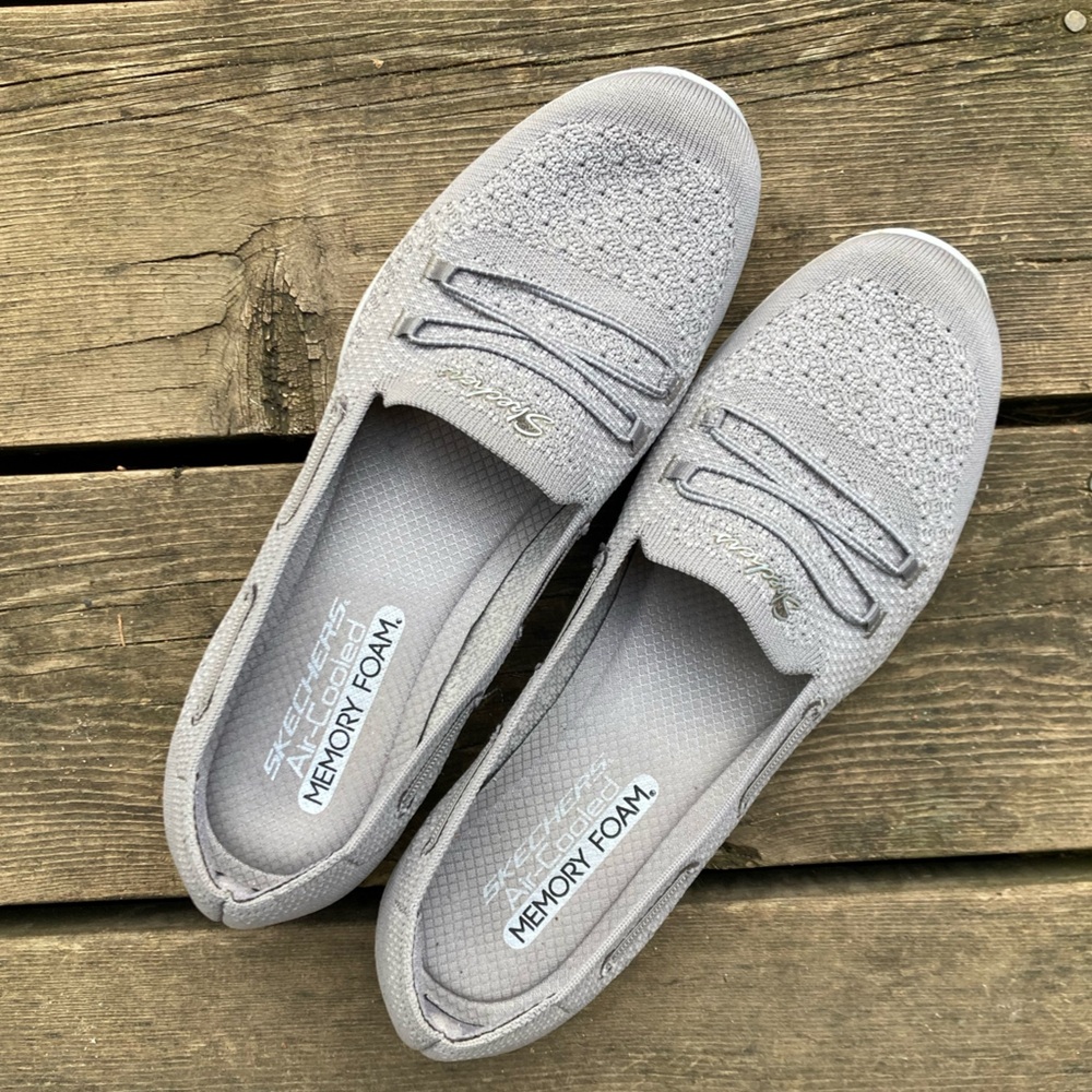 SKECHERS Shoes NEWBERRY ST Air-Cooled MEMORY FOAM Gray White Step In Size 11 - Picture 10 of 16